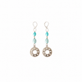 Aretes Said Blue con Dijes Circulares Plateados y Piedras Turquesa