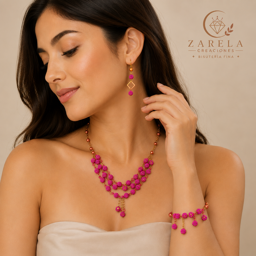 Juego FUCHSIA GOLDEN | Collar, Pulsera y Aretes | Zarela Creaciones