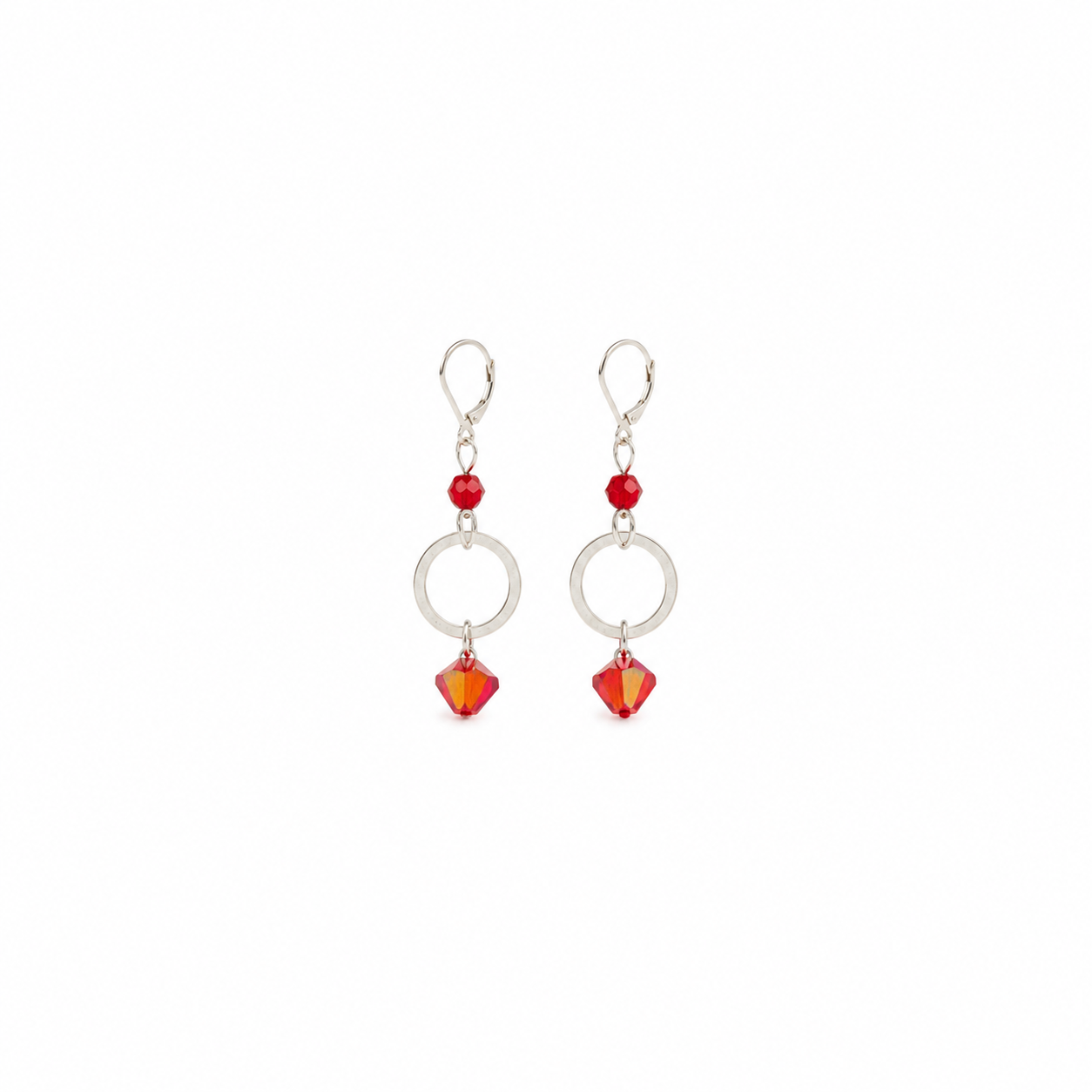 Aretes Strawberry en Cristales Facetados Rojos